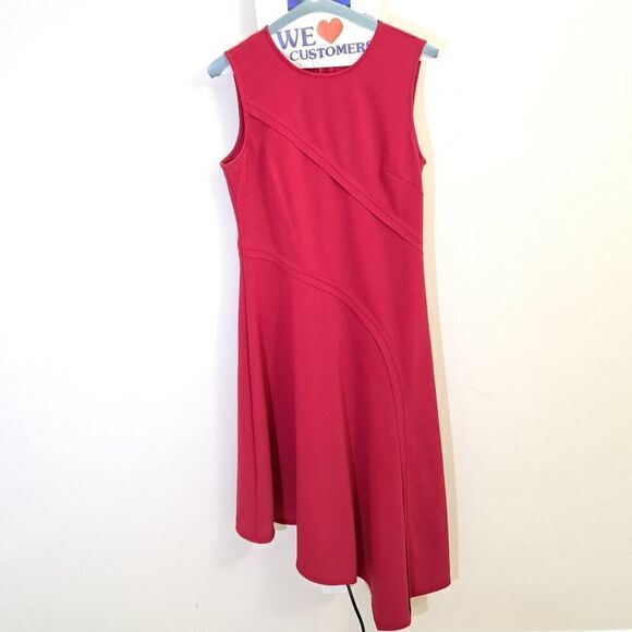 DKNY   - Picture 16 of 16